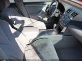 TOYOTA CAMRY LE 4T1BF3EK2BU639667 снимка
