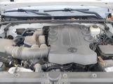 TOYOTA 4RUNNER SR5 photo