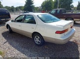 TOYOTA CAMRY LE 4T1BG22K3WU****** снимка