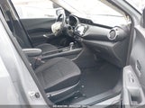 NISSAN KICKS SV XTRONIC CVT 3N1CP5CV1ML****** снимка