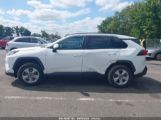 TOYOTA RAV4 XLE photo