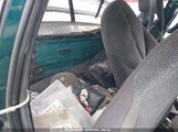 DODGE DAKOTA SLT/SPORT 1B7GL23X3VS179026 снимка