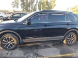 VOLKSWAGEN TIGUAN 2.0T SE/2.0T SE R-LINE BLACK/2.0T SEL снимка