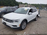 VOLKSWAGEN TIGUAN 2.0T SEL/2.0T SEL R-LINE/2.0T SEL R-LINE BLACK/SE 3VV2B7AX5KM049686 снимка