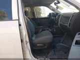 RAM 1500 SSV 4X4 5'7 BOX 1C6RR7XT8JS****** снимка
