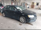 VOLKSWAGEN JETTA 2.5L SE photo