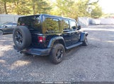 JEEP WRANGLER UNLIMITED SAHARA 1C4HJXEG7JW****** снимка