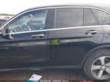 MERCEDES-BENZ GLC 300 photo