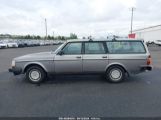 VOLVO 240 DL снимка