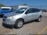 CHEVROLET TRAVERSE LS photo