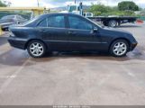 MERCEDES-BENZ C 240 photo