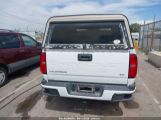 CHEVROLET COLORADO 4WD SHORT BOX WT photo