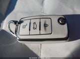 VOLKSWAGEN TIGUAN 2.0T SPORT WVGUV7AX2HW****** снимка