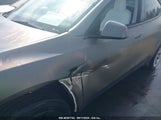 TESLA MODEL Y AWD/LONG RANGE DUAL MOTOR ALL-WHEEL DRIVE 7SAYGDEE0PF****** photo