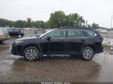 SUBARU OUTBACK снимка