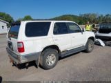 TOYOTA 4RUNNER SR5 V6 снимка