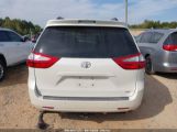 TOYOTA SIENNA XLE 8 PASSENGER снимка