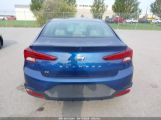 HYUNDAI ELANTRA SE photo