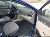 HYUNDAI ELANTRA SE photo