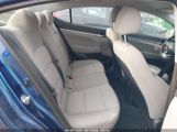 HYUNDAI ELANTRA SE photo