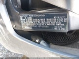 SUZUKI GSX-R750 JS1GR7MA2J2101086 снимка