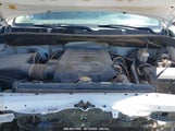 Toyota Tundra Grade 5.7L V8 5TFCY5F12CX012911 fotografie