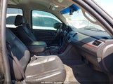 CADILLAC ESCALADE STANDARD 1GYUKAEF8AR****** fotografie