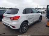 MITSUBISHI OUTLANDER SPORT 2.0 ES снимка