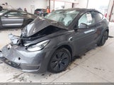TESLA MODEL Y LONG RANGE DUAL MOTOR ALL-WHEEL DRIVE/RWD 7SAYGDED0RA****** снимка