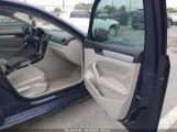 VOLKSWAGEN PASSAT 2.5L SE photo