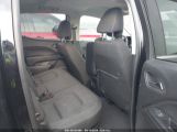 GMC CANYON 2WD SHORT BOX SLE снимка