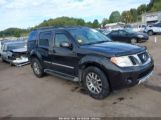 NISSAN PATHFINDER LE photo