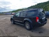 NISSAN PATHFINDER LE photo