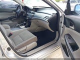HONDA ACCORD 2.4 LX 1HGCP2F31CA169580 снимка