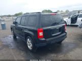 JEEP PATRIOT LATITUDE photo