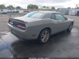 DODGE CHALLENGER SXT AWD снимка