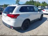 MITSUBISHI OUTLANDER LE снимка