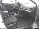 HYUNDAI ELANTRA SE photo