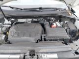 VOLKSWAGEN TIGUAN 2.0T SE/2.0T SEL photo