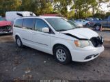 CHRYSLER TOWN & COUNTRY TOURING photo