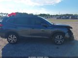 SUBARU FORESTER LIMITED JF2SKALC8RH****** fotografie
