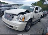 GMC YUKON DENALI photo