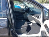 CHRYSLER VOYAGER LX 2C4RC1CG5NR****** снимка