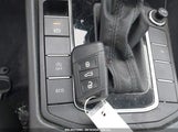 VOLKSWAGEN JETTA 1.4T R-LINE/1.4T S/1.4T SE 3VWC57BU7KM177083 photo