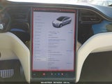 TESLA MODEL X 100D/75D/P100D 5YJXCBE29JF****** снимка