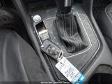 VOLKSWAGEN TIGUAN 2.0T SE/2.0T SE R-LINE BLACK/2.0T SEL 3VV3B7AX1MM****** photo