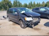 CHRYSLER TOWN & COUNTRY TOURING-L снимка