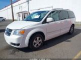 DODGE GRAND CARAVAN SXT photo