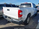 TOYOTA TUNDRA SR5 5.7L V8 5TFRY5F15HX****** fotografie