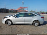 TOYOTA COROLLA LE 5YFB4MDE5RP****** photo